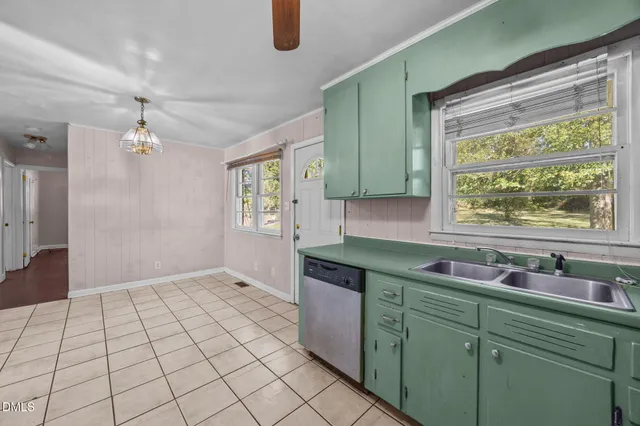 $350,000 | 4000 Vesta Drive, Raleigh, NC 27603