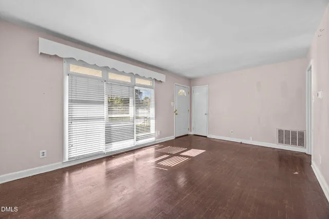 $350,000 | 4000 Vesta Drive, Raleigh, NC 27603