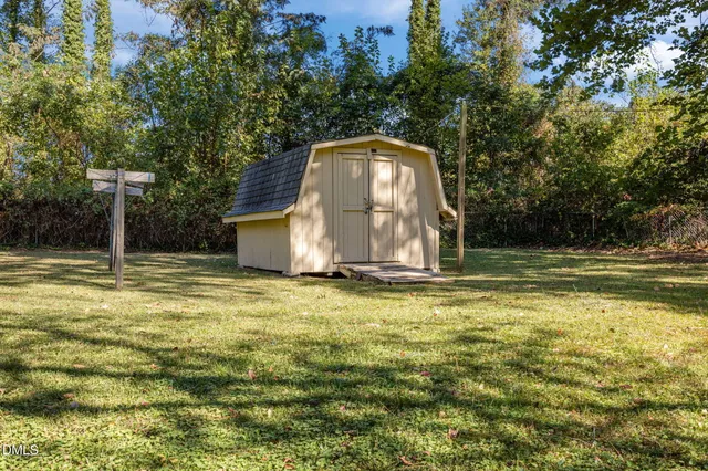 $350,000 | 4000 Vesta Drive, Raleigh, NC 27603