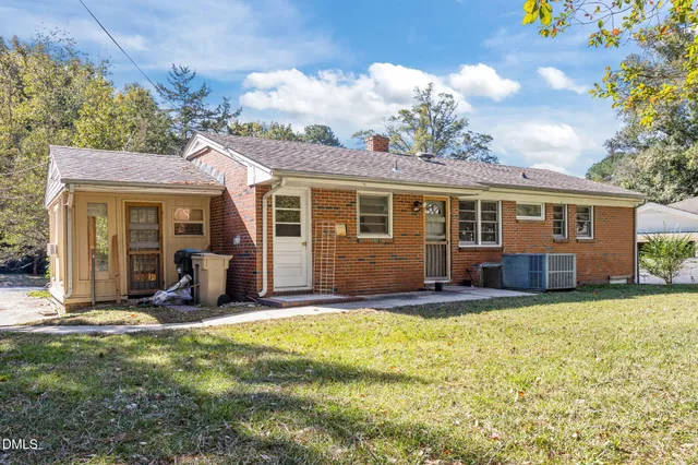 $350,000 | 4000 Vesta Drive, Raleigh, NC 27603