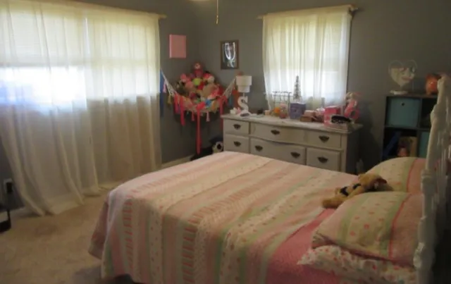 a bathroom with a toilet