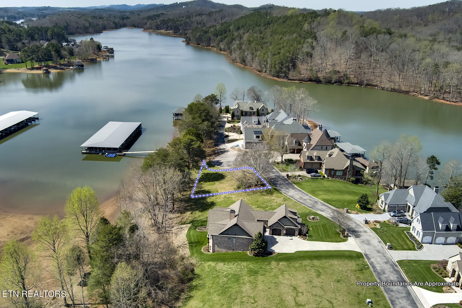 1681 Rarity Bay Parkway Vonore, TN 37885 - Photo 15 of 33 14_RarityBayParkway_1681_Birdseye_W-SW