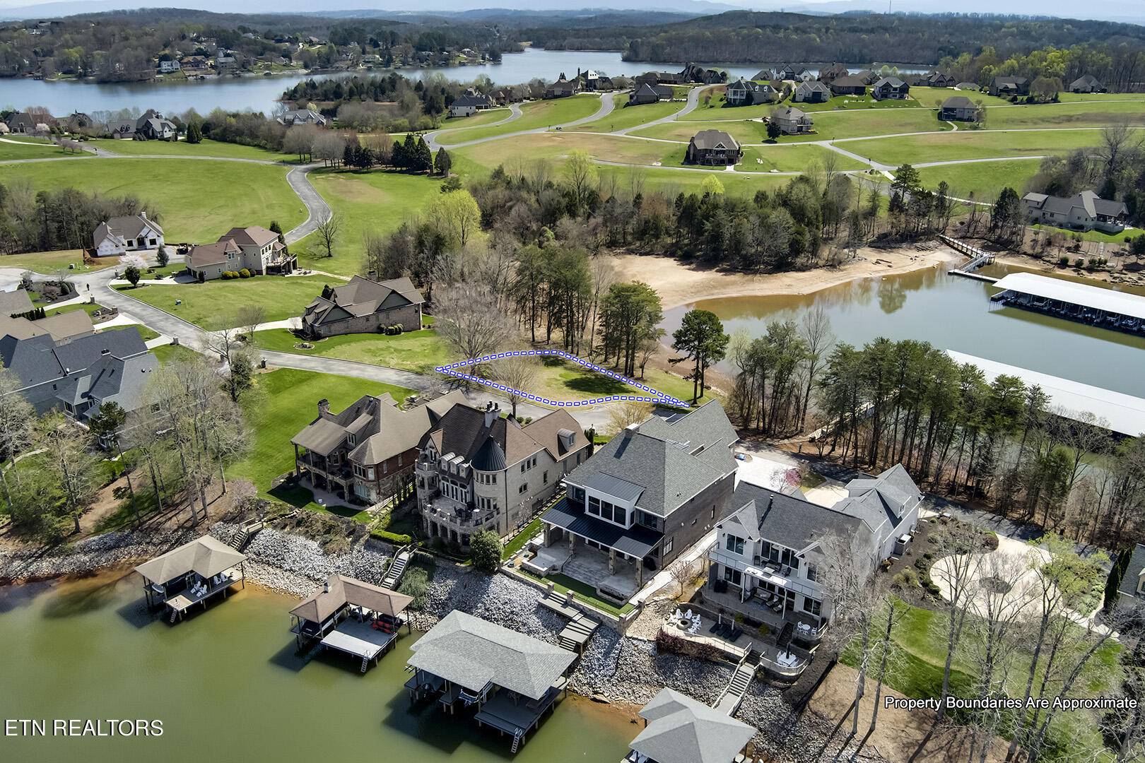 1681 Rarity Bay Parkway Vonore, TN 37885 - Photo 17 of 33 17_RarityBayParkway_1681_Birdseye_S-SE