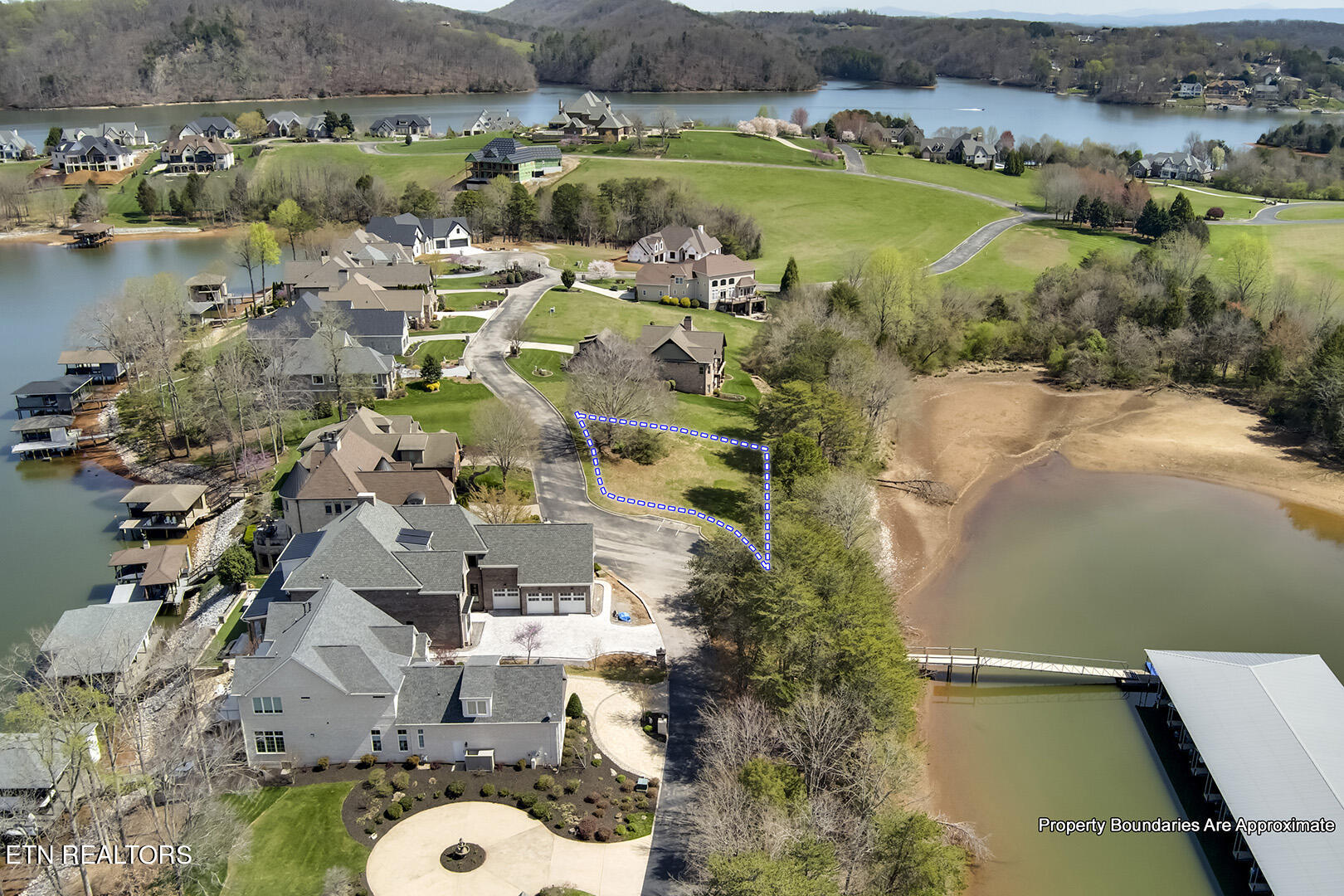 1681 Rarity Bay Parkway Vonore, TN 37885 - Photo 18 of 33 18_RarityBayParkway_1681_Birdseye_E-NE