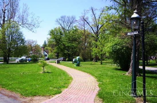 151 West Sharon Road Glendale, OH 45246 - Photo 19 of 25 Gallery Image 19