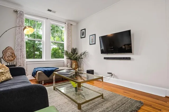 $2,700 | 2840 Peachtree Road, Unit 503, Atlanta, GA 30305