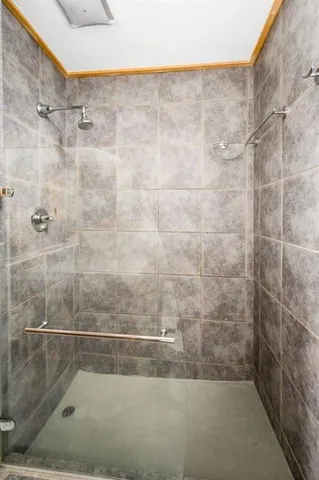 $2,700 | 2840 Peachtree Road, Unit 503, Atlanta, GA 30305