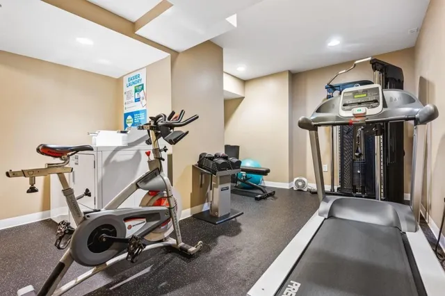 $2,700 | 2840 Peachtree Road, Unit 503, Atlanta, GA 30305