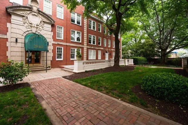 $2,700 | 2840 Peachtree Road, Unit 503, Atlanta, GA 30305