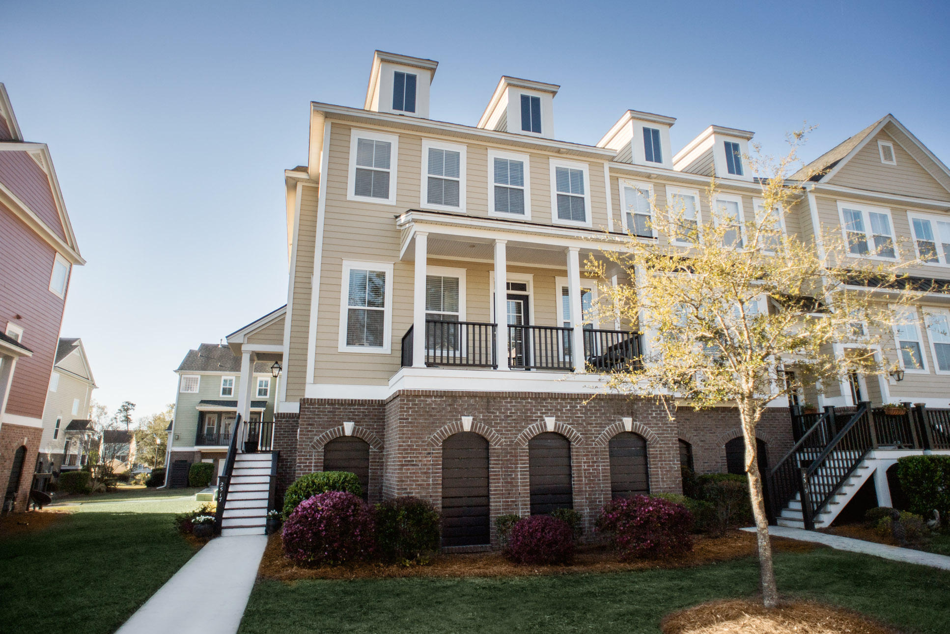 2517 Rutherford Way Charleston, SC 29414 - Photo 1 of 31 ab-4