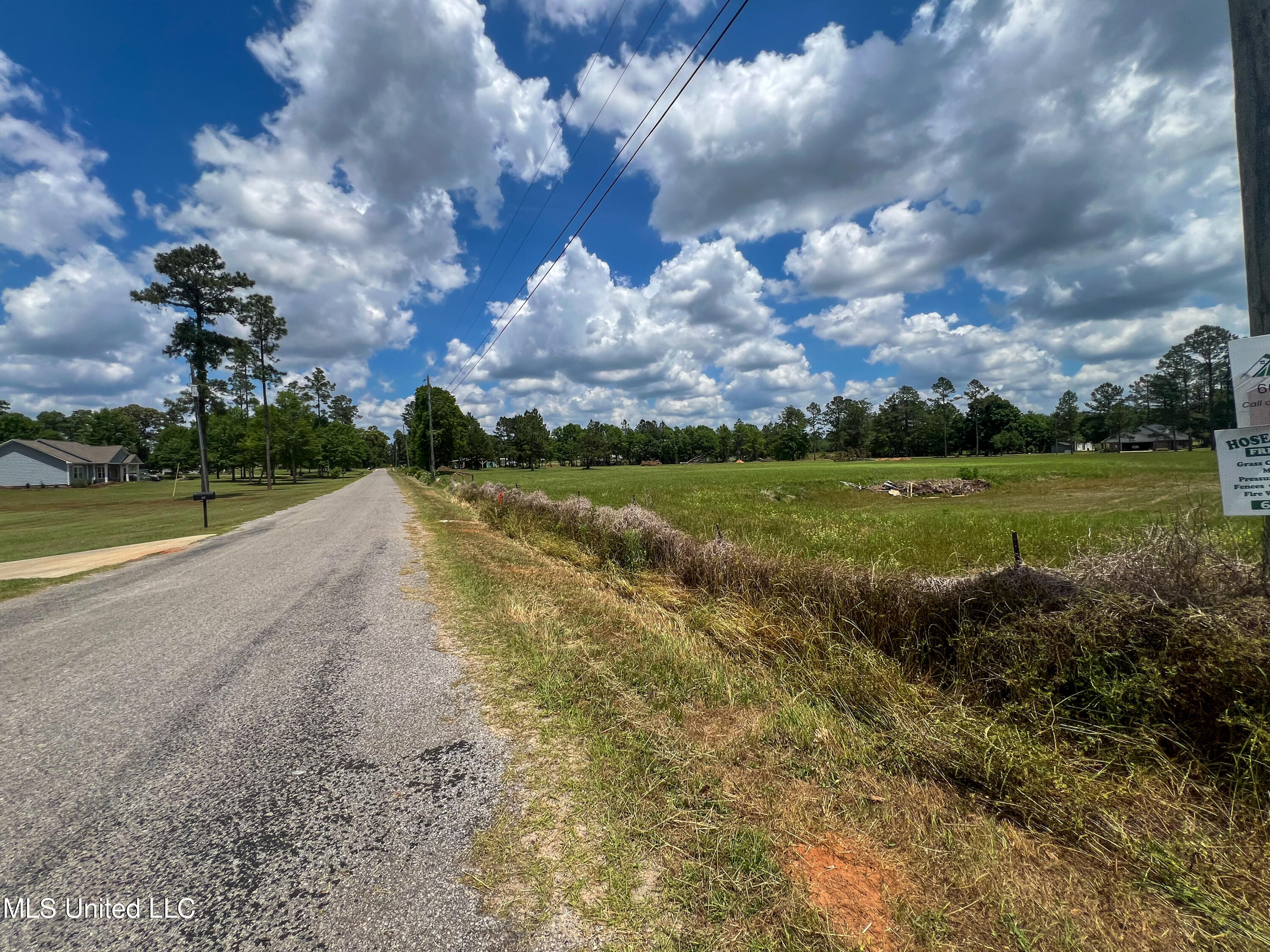 2-ac Albert Davis Road Lucedale, MS 39452 - Photo 5 of 8 IMG_2407