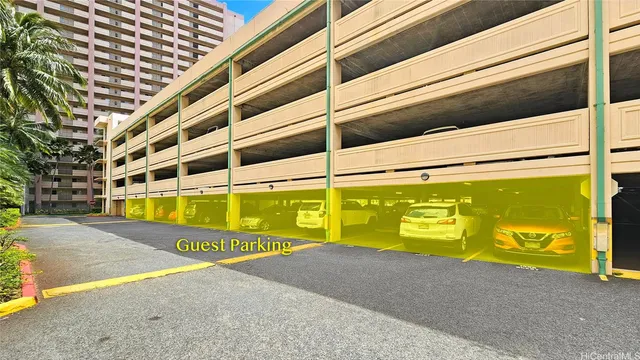 $599,000 | 3075 Ala Poha Place, Unit 611, Honolulu, HI 96818