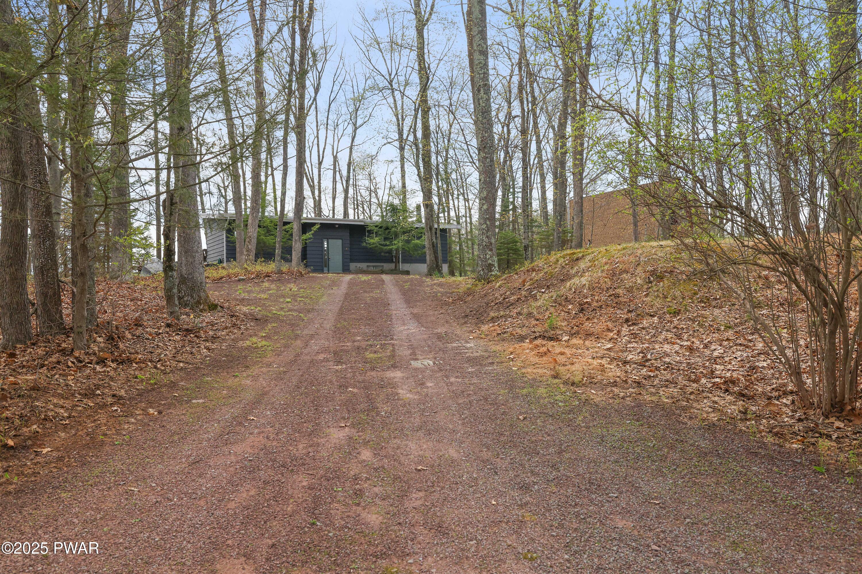 181 Whitney Lake Road Hawley, PA 18428 - Photo 35 of 47 RBR57180