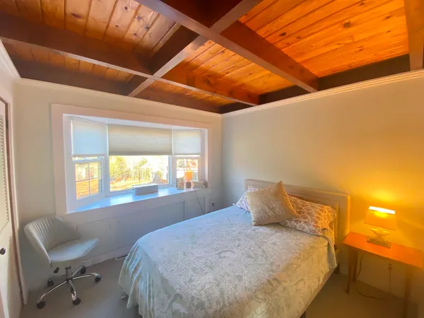 $1,435,000 | 101 Tradewinds Road, Oak Bluffs, MA 02557