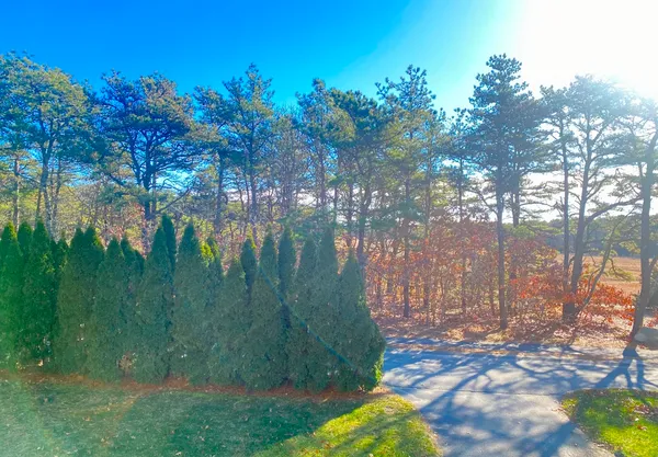 $1,435,000 | 101 Tradewinds Road, Oak Bluffs, MA 02557