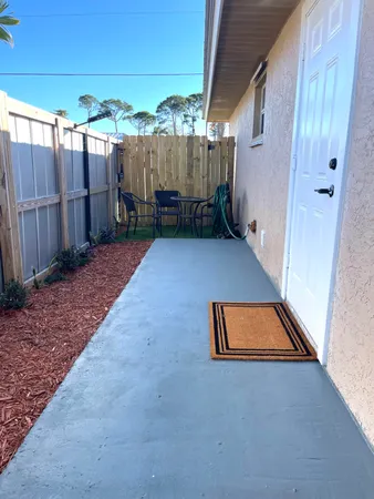 $1,450 | 5753 Southeast Mercedes Avenue, Stuart, FL 34997