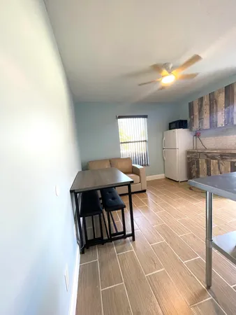 $1,450 | 5753 Southeast Mercedes Avenue, Stuart, FL 34997