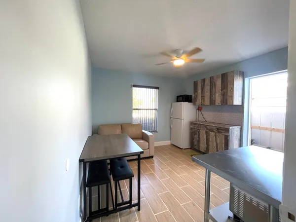 $1,450 | 5753 Southeast Mercedes Avenue, Stuart, FL 34997