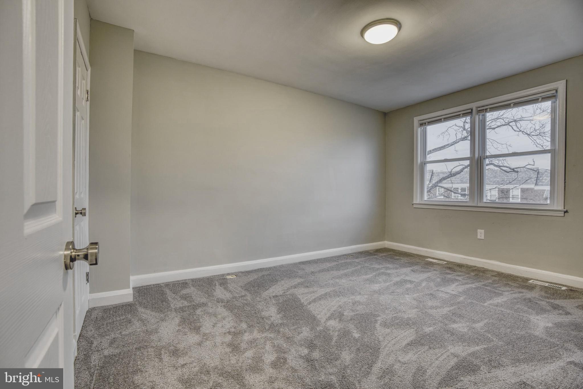 918 Kevin Road Baltimore, MD 21229 - Photo 15 of 25