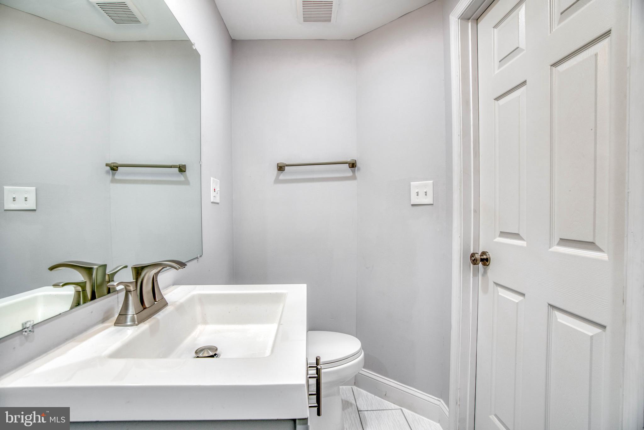 918 Kevin Road Baltimore, MD 21229 - Photo 19 of 25