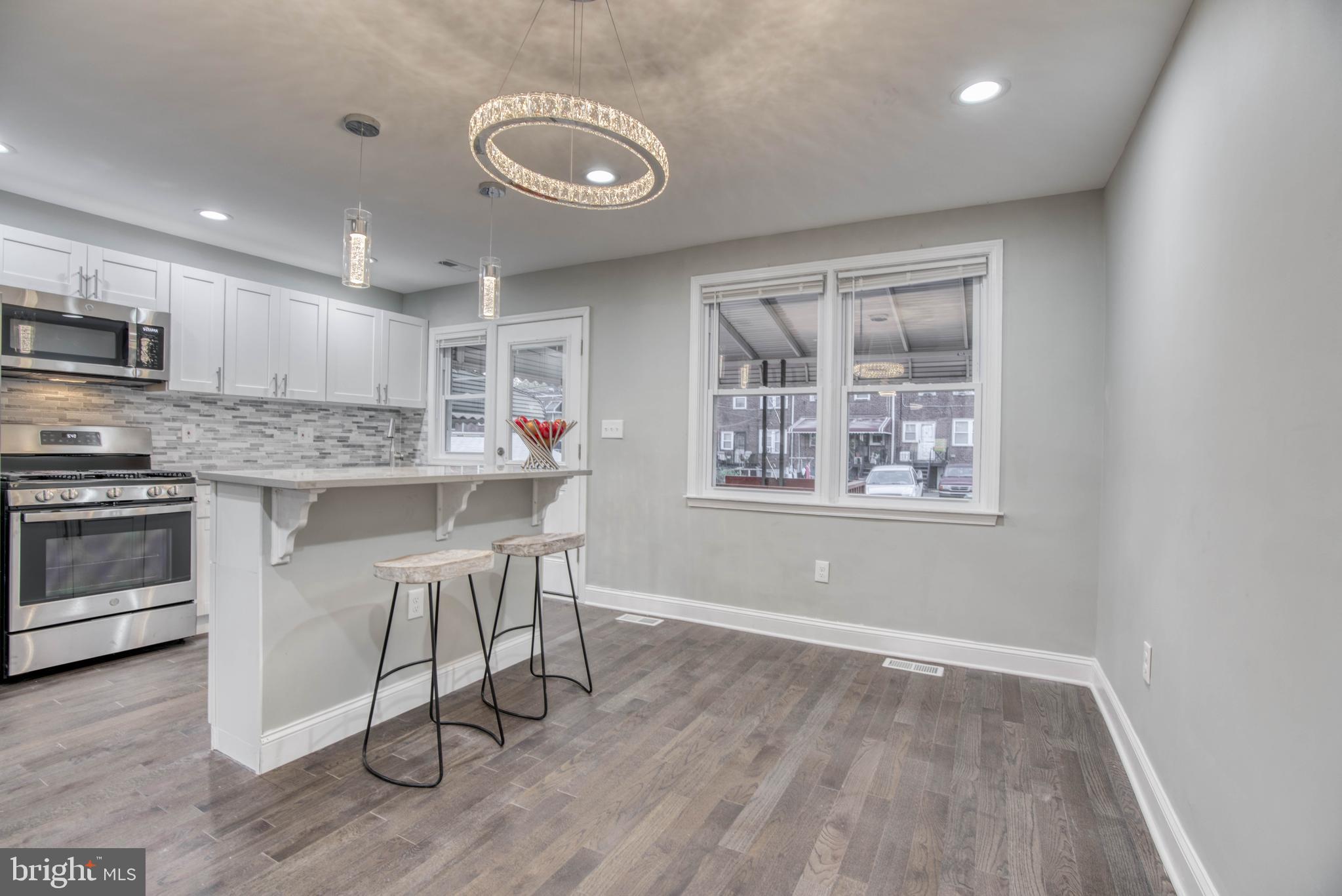 918 Kevin Road Baltimore, MD 21229 - Photo 9 of 25