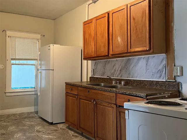 $950 | 272 Main Street, Unit 4R, Binghamton, NY 13905