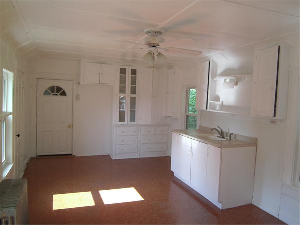 60 Marshall Street Springfield, MA 01109 - Photo 6 of 21 Gallery Image 6