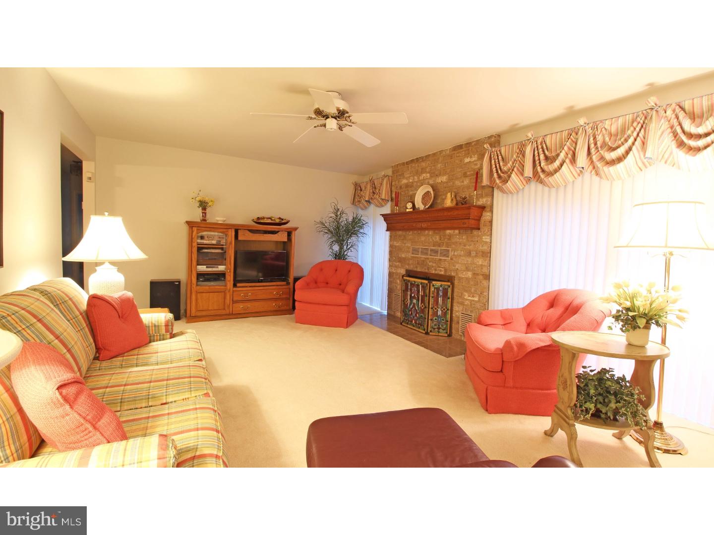 694 Hickory Ridge Road Smyrna, DE 19977 - Photo 12 of 25 Family Room