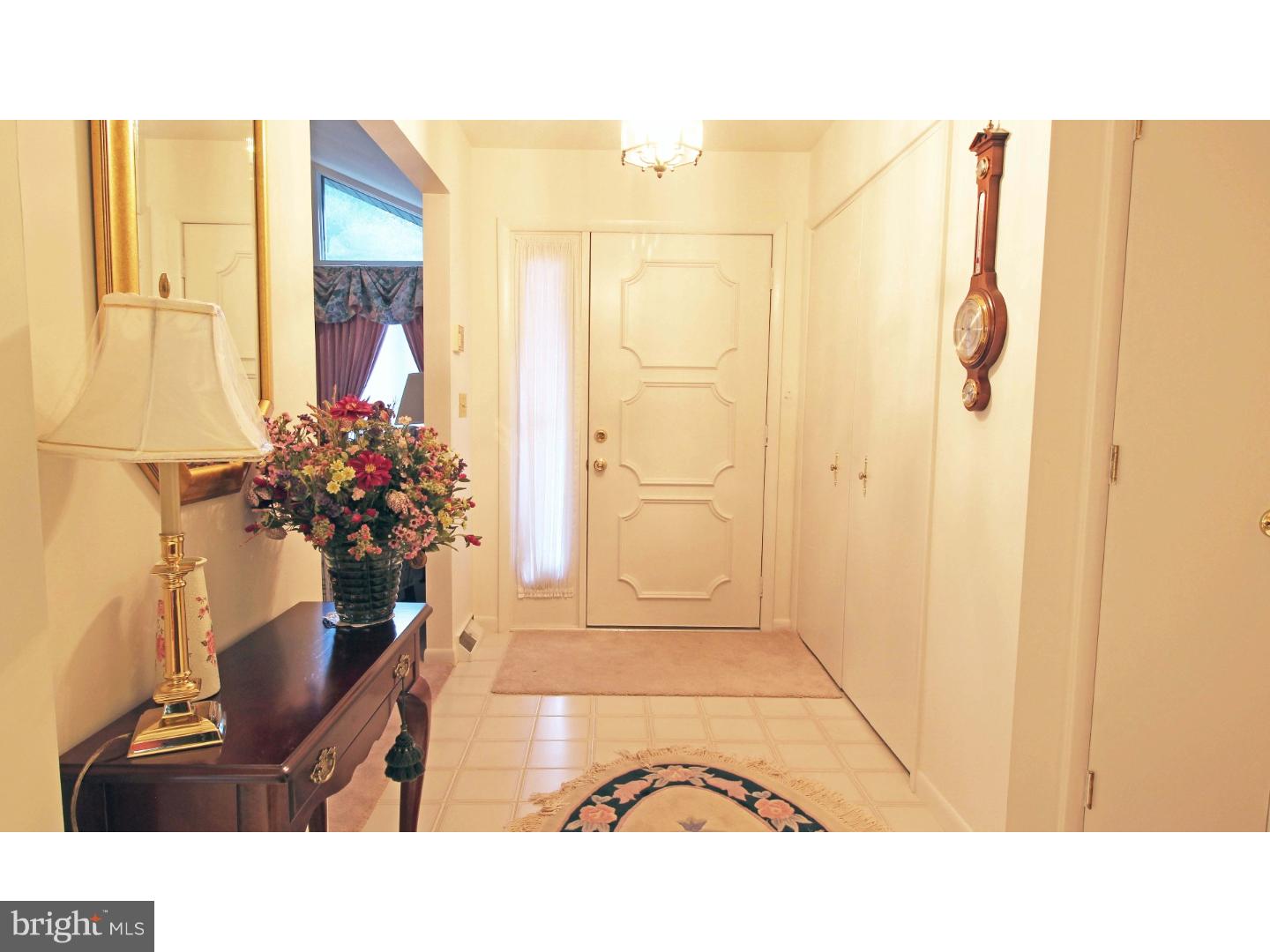 694 Hickory Ridge Road Smyrna, DE 19977 - Photo 4 of 25 Foyer