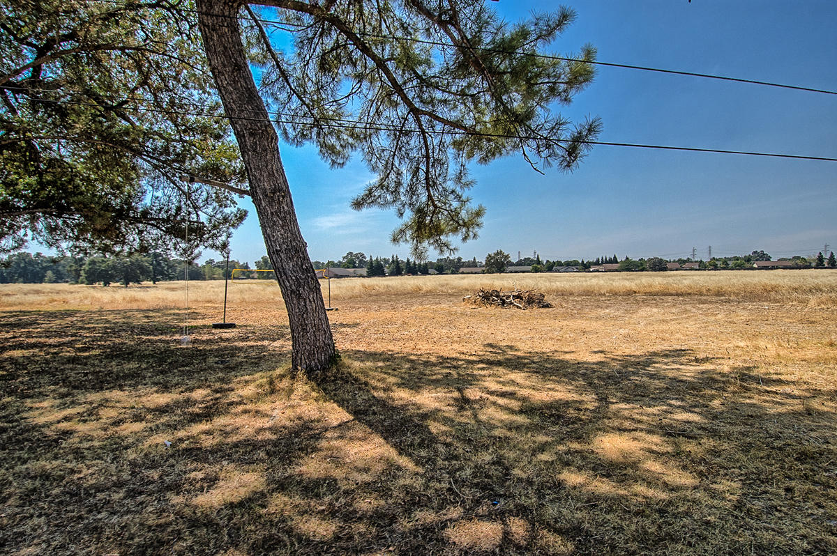 20458 Womack Road Red Bluff, CA 96080 - Photo 20 of 20 a view of an ocean