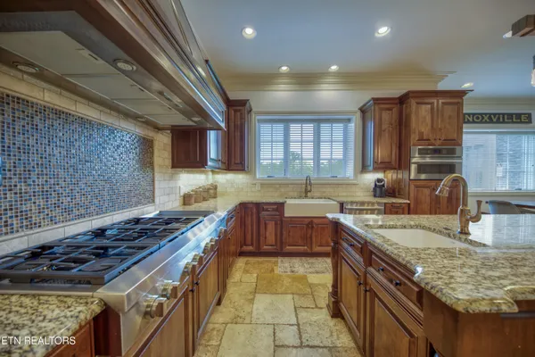 $2,950,000 | 529 Stone Vista Lane, Knoxville, TN 37934