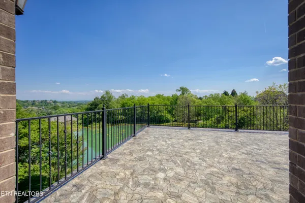 $2,950,000 | 529 Stone Vista Lane, Knoxville, TN 37934