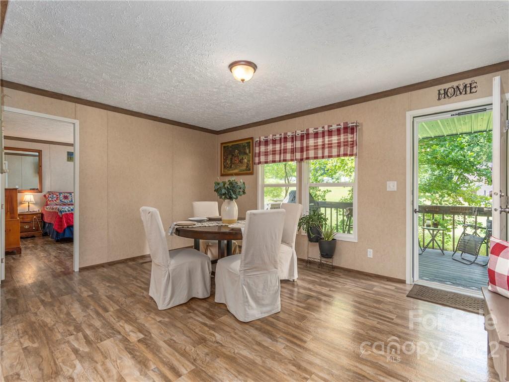 2171 Pigeon Road Waynesville, NC 28786 - Photo 11 of 35 Gallery Image 11