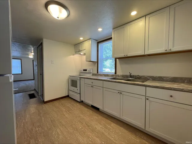 $134,900 | 104 South 24th Street, Goshen, IN 46528