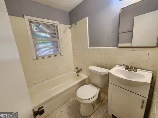 $850 | 2639 Willow Street, Unit B, Columbus, GA 31906