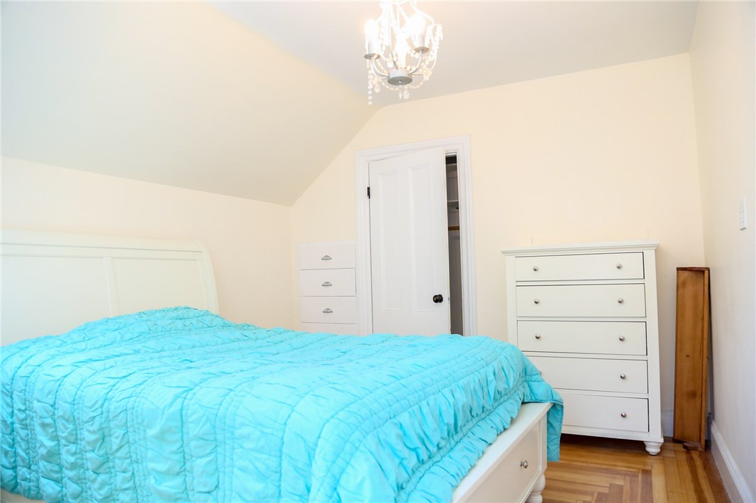 98 Rutherglen Avenue Providence, RI 02907 - Photo 22 of 40 Gallery Image 22