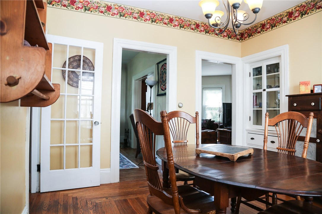 98 Rutherglen Avenue Providence, RI 02907 - Photo 7 of 40 Gallery Image 7