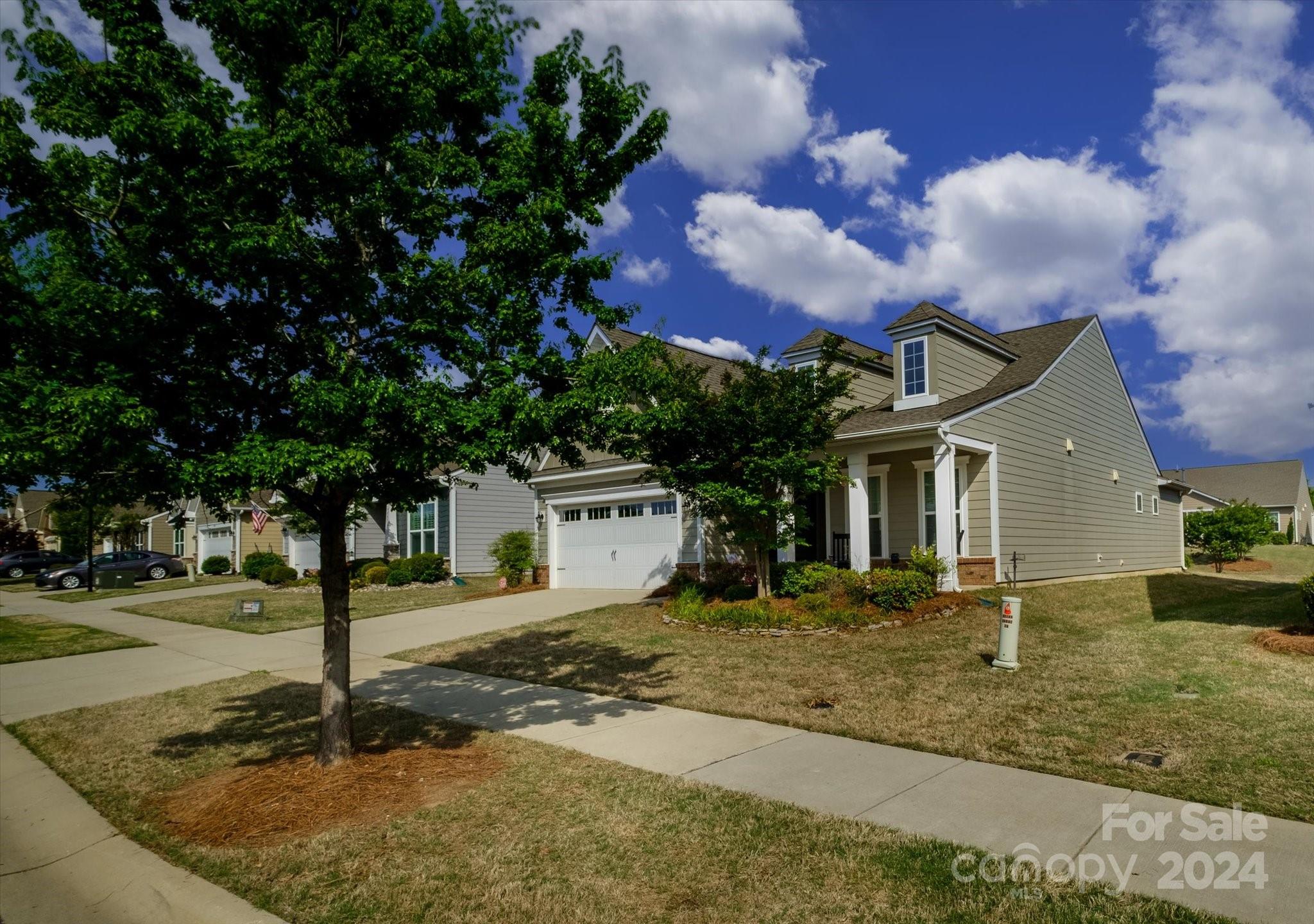 4051 Channel Iss Way Lancaster, SC 29720 - Photo 4 of 45 Gallery Image 4