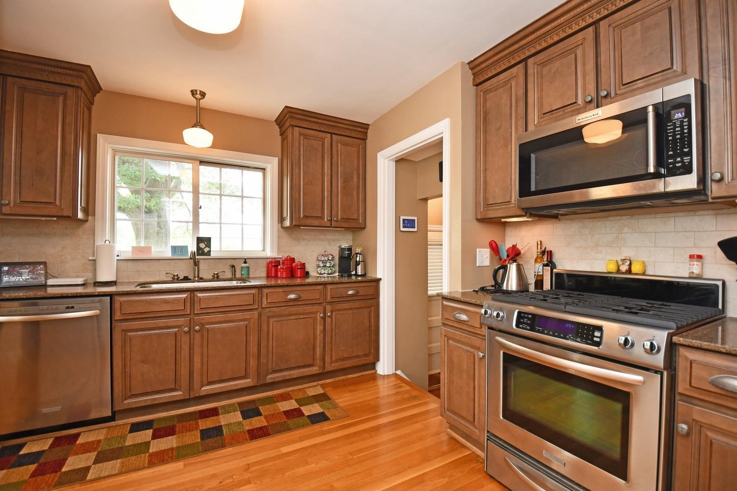 3045 Werk Road Cincinnati, OH 45211 - Photo 11 of 45 Gallery Image 11