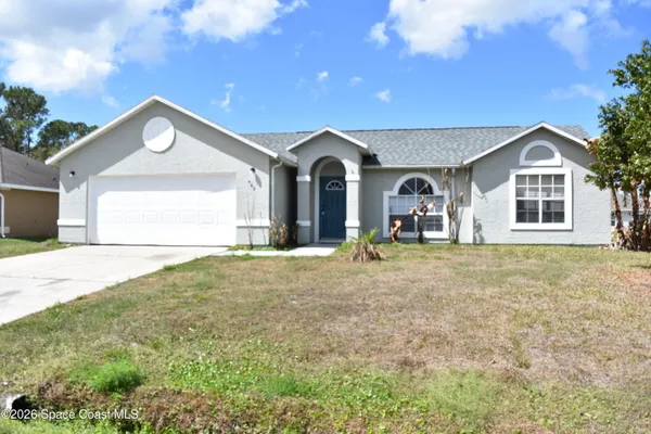 $1,825 | 482 Tuloma Avenue Southwest, Palm Bay, FL 32908
