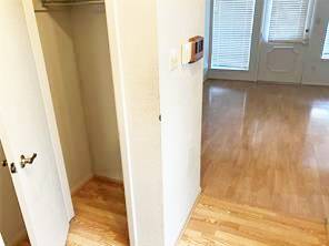 806 West 24th Street, Unit 201 Austin, TX 78705 - Photo 18 of 24