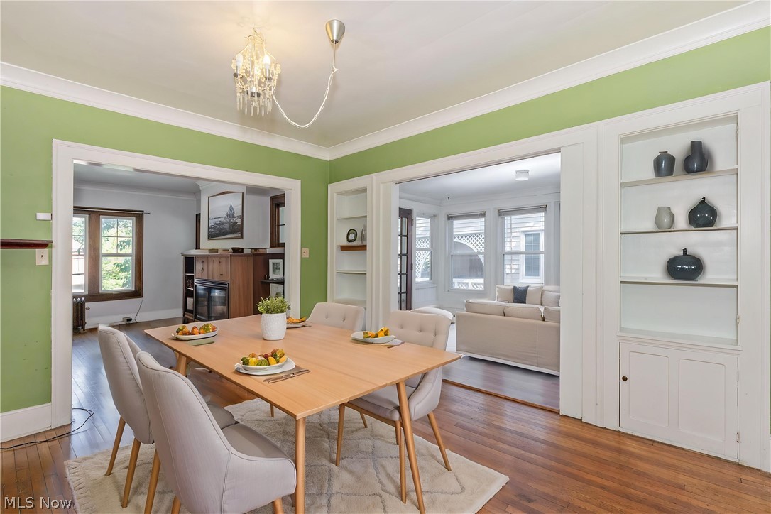 2121 Coventry Road Cleveland Heights, OH 44118 - Photo 12 of 47 AI - Staged -Dining room - 2nd floor unit