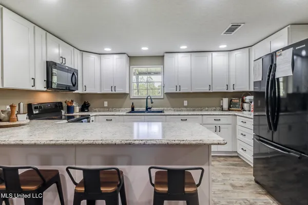 $470,000 | 349 CCC Road, Perkinston, MS 39573