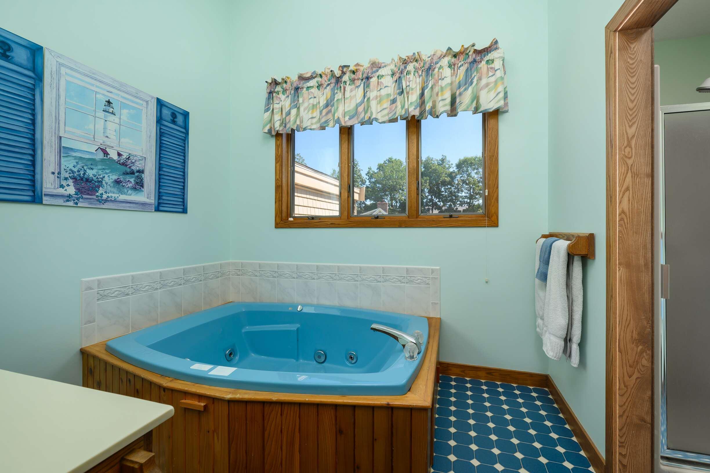 25 Fieldstone Lane Ogunquit, ME 03907 - Photo 19 of 30 15c-Bathroom 3-2 Primary