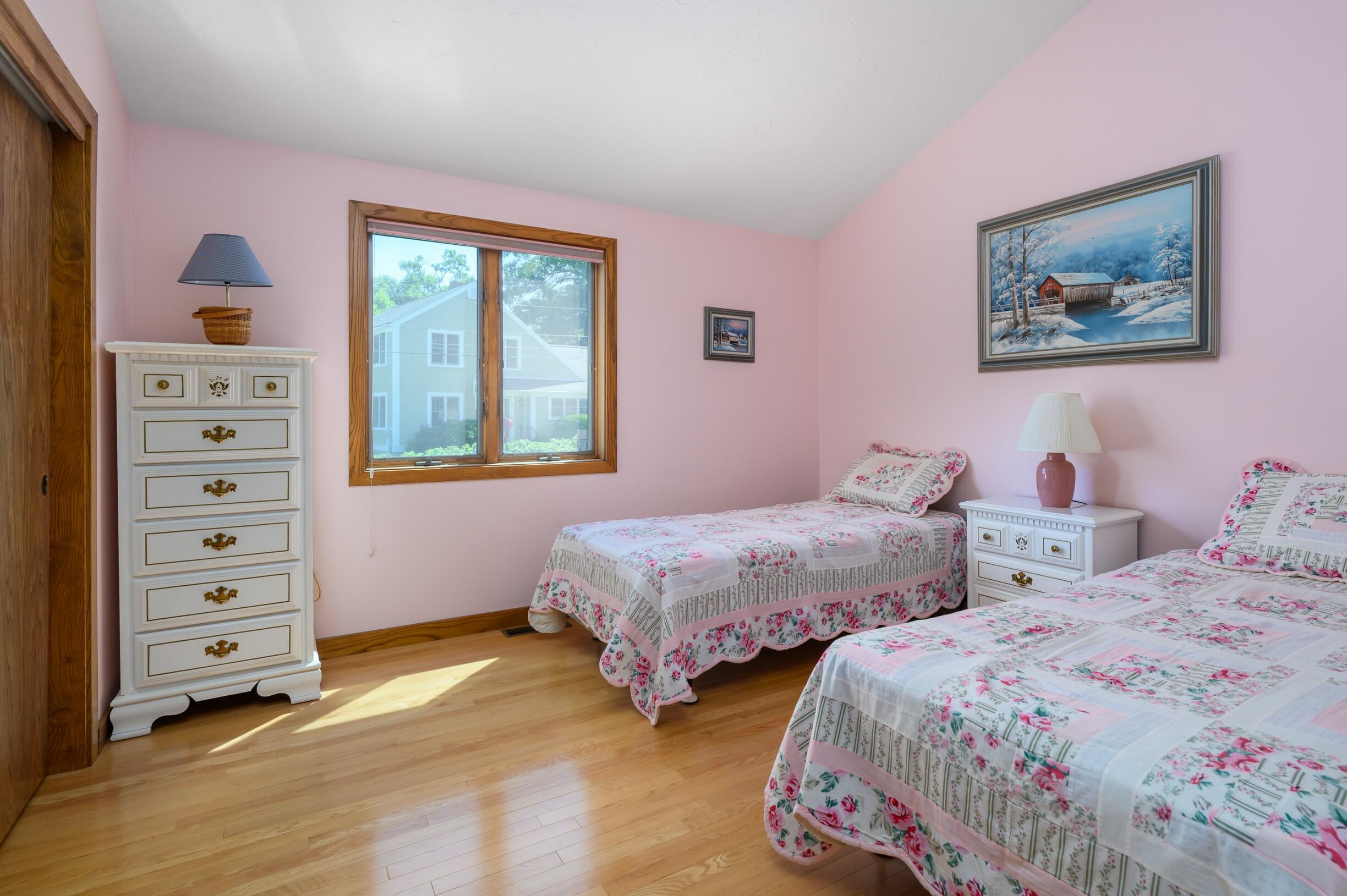 25 Fieldstone Lane Ogunquit, ME 03907 - Photo 21 of 30 Bedroom