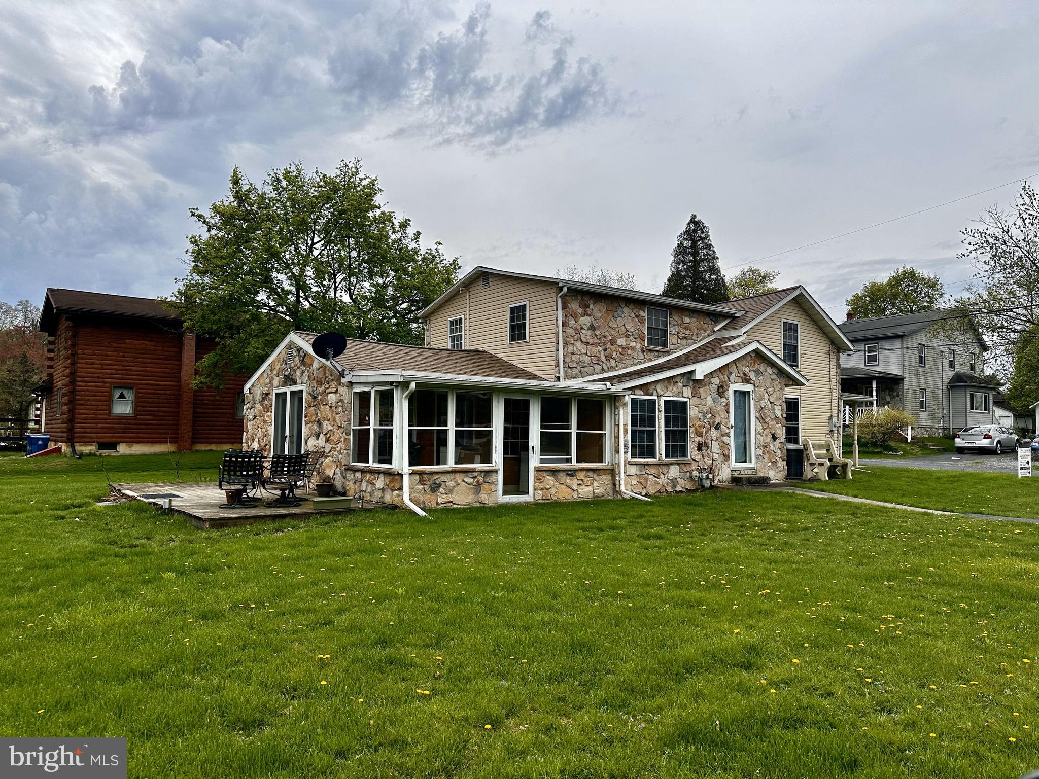 202 Decatur Street Elizabethtown, PA 17022 - Photo 3 of 26 Gallery Image 3