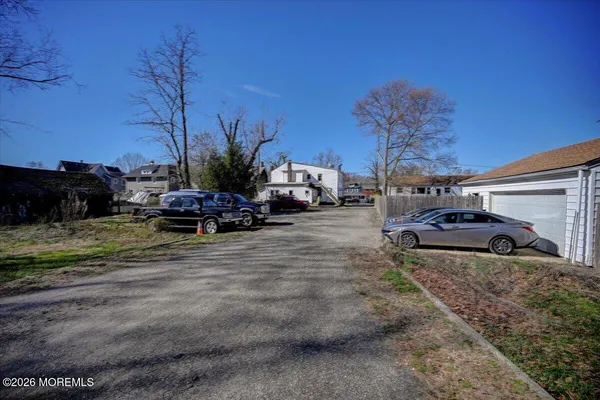 $2,600 | 14 Main Street, Unit 12, Farmingdale, NJ 07727