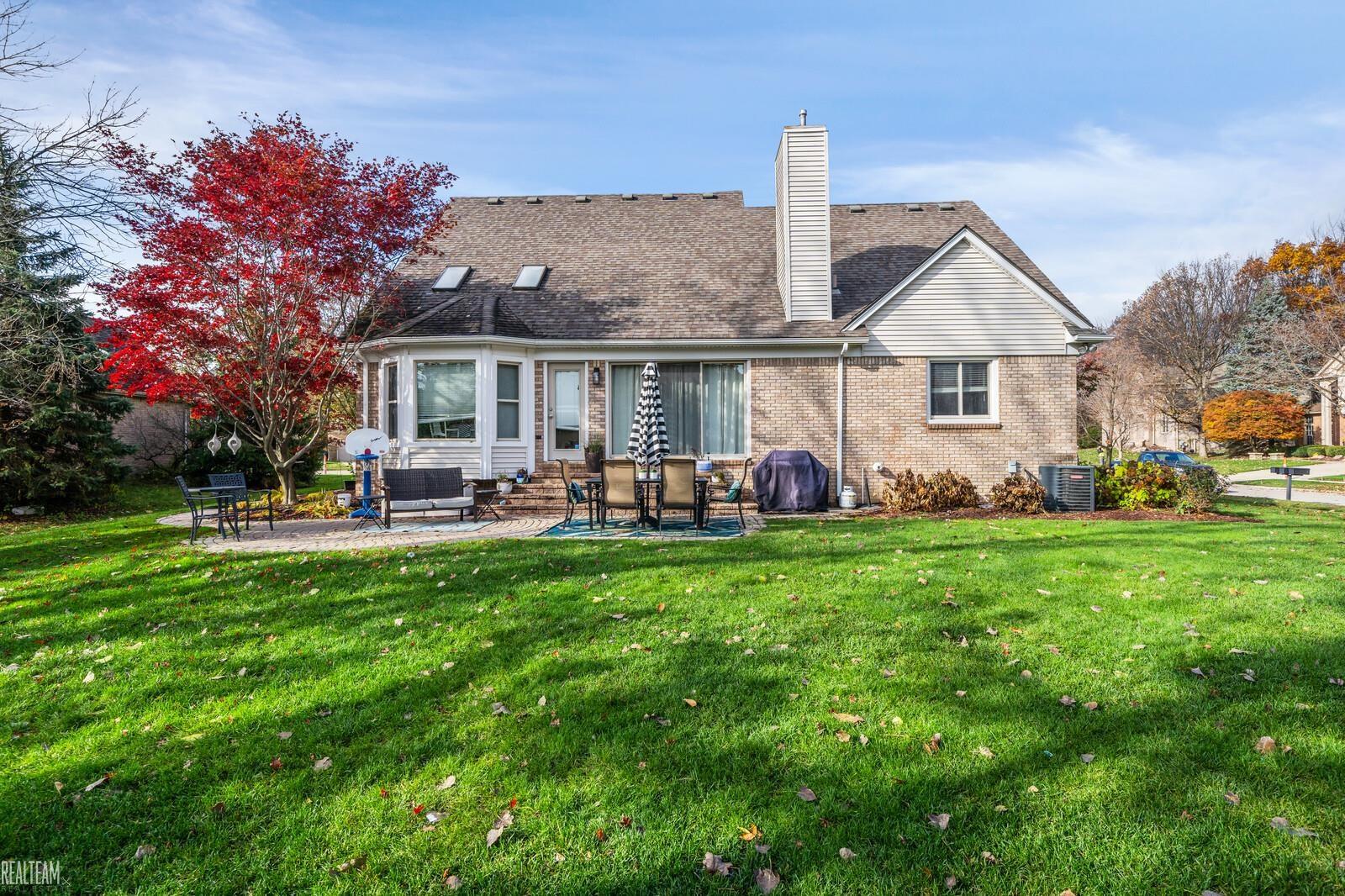 2695 Oak View Court Rochester Hills, MI 48307 - Photo 51 of 54