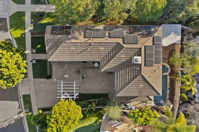 $2,499,000 | 576 Samuel Court, Encinitas, CA 92024
