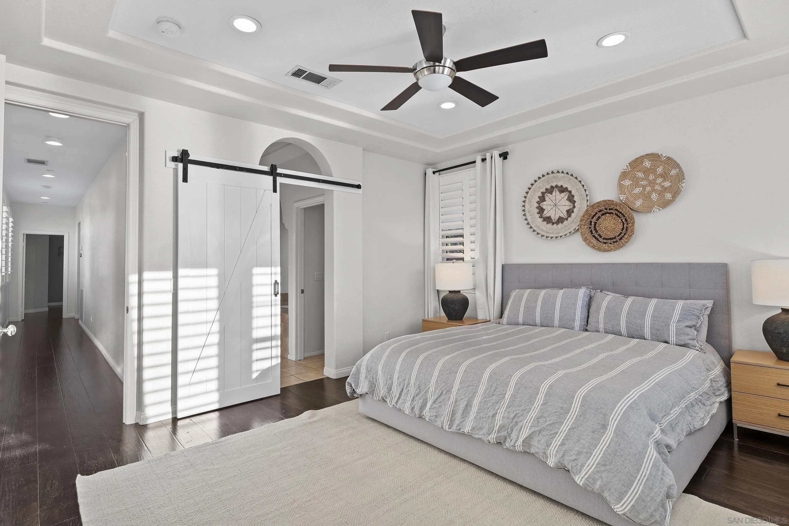 576 Samuel Court Encinitas, CA 92024 - Photo 4 of 36